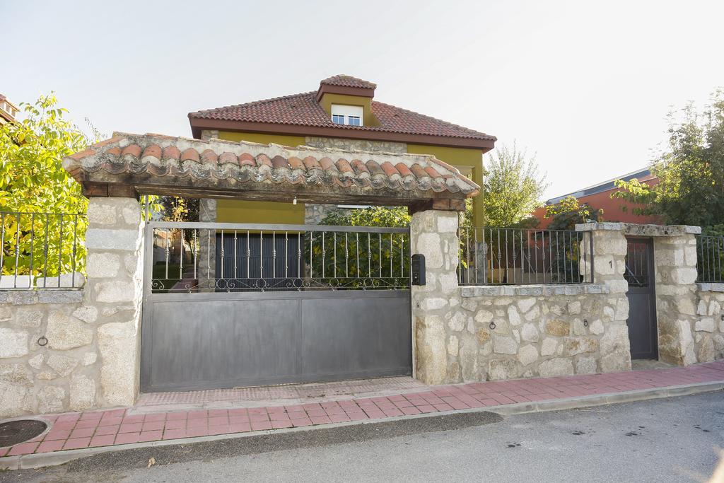 En Casa De Carlos Ortigosa del Monte Kültér fotó