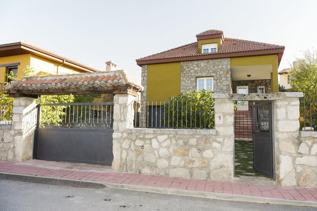 En Casa De Carlos Ortigosa del Monte Kültér fotó