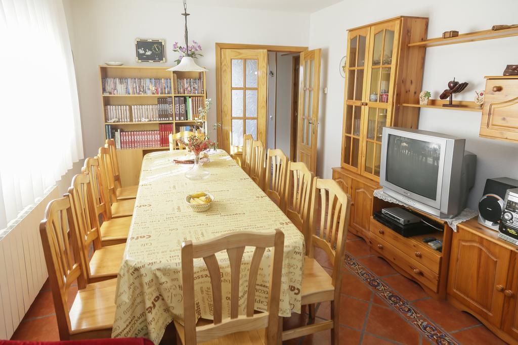 En Casa De Carlos Ortigosa del Monte Kültér fotó