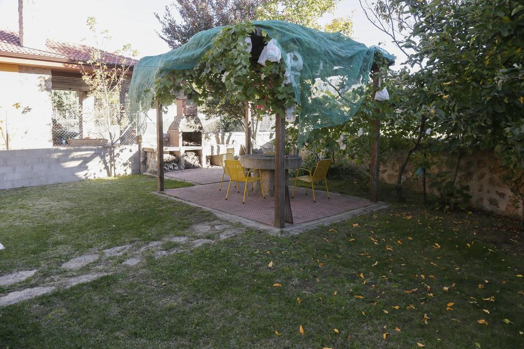 En Casa De Carlos Ortigosa del Monte Kültér fotó