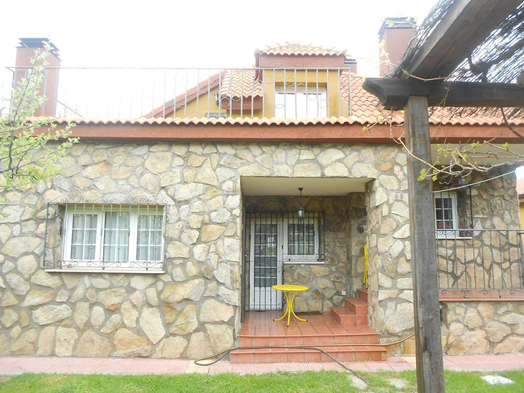 En Casa De Carlos Ortigosa del Monte Kültér fotó